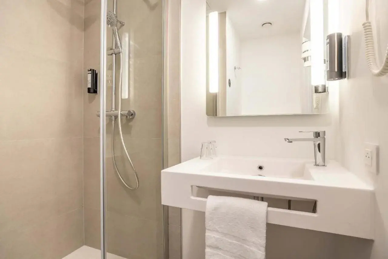 Foto - B&B HOTEL Luxembourg Centre Cloche D'Or