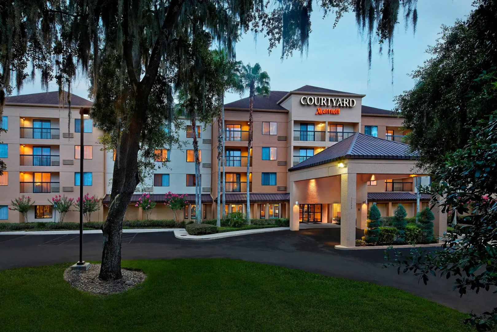 Photo - Courtyard by Marriott Orlando East/UCF Area