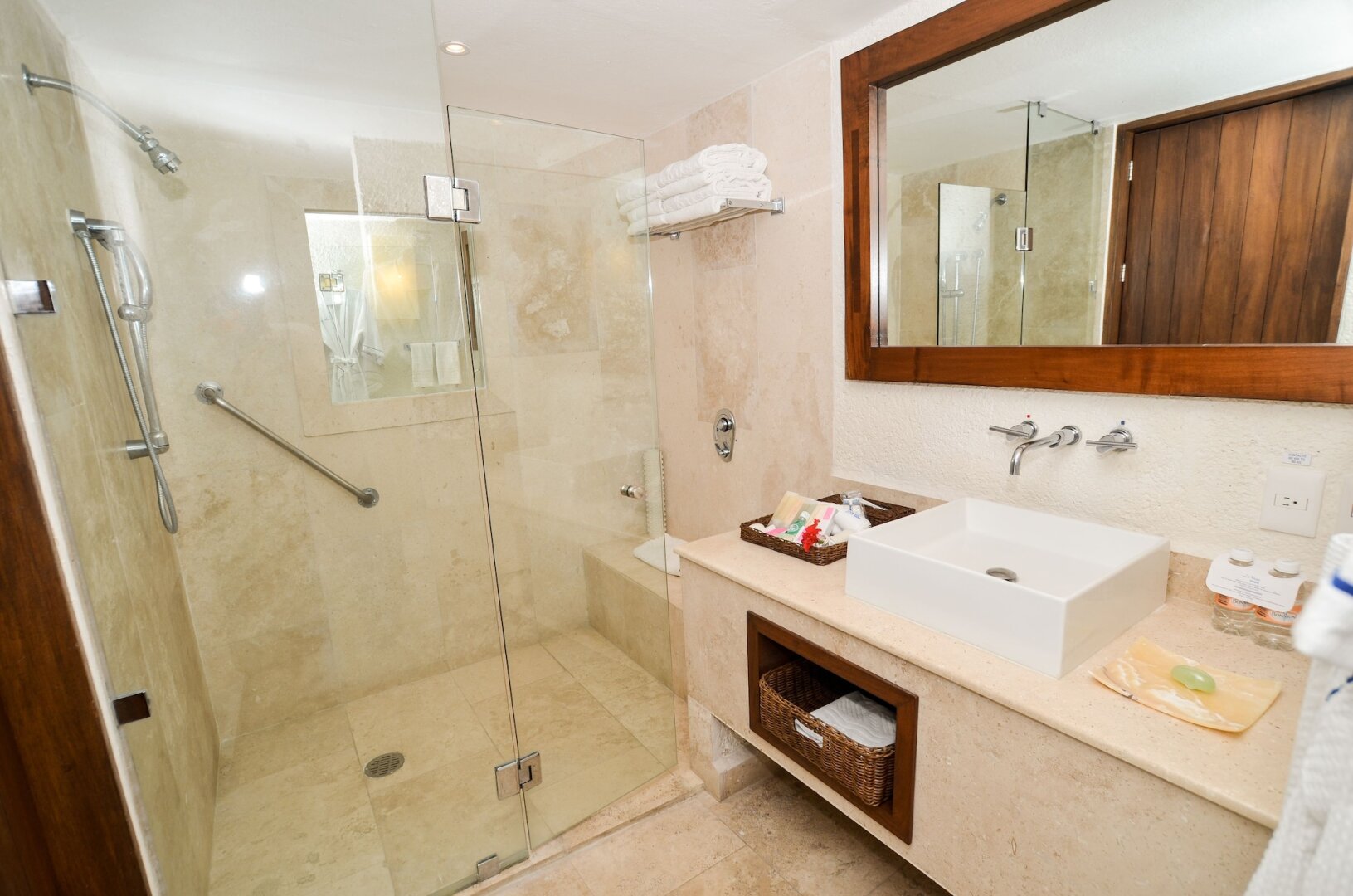 Photo - Las Brisas Ixtapa