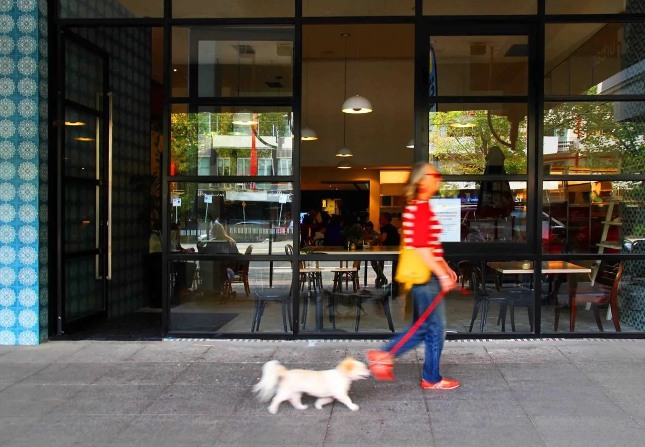 Photo - Saint Kilda Beach Hotel