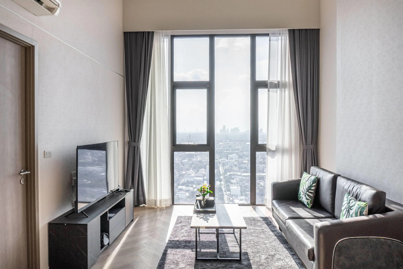 Photo - Ramada By Wyndham Bangkok Sukhumvit 87