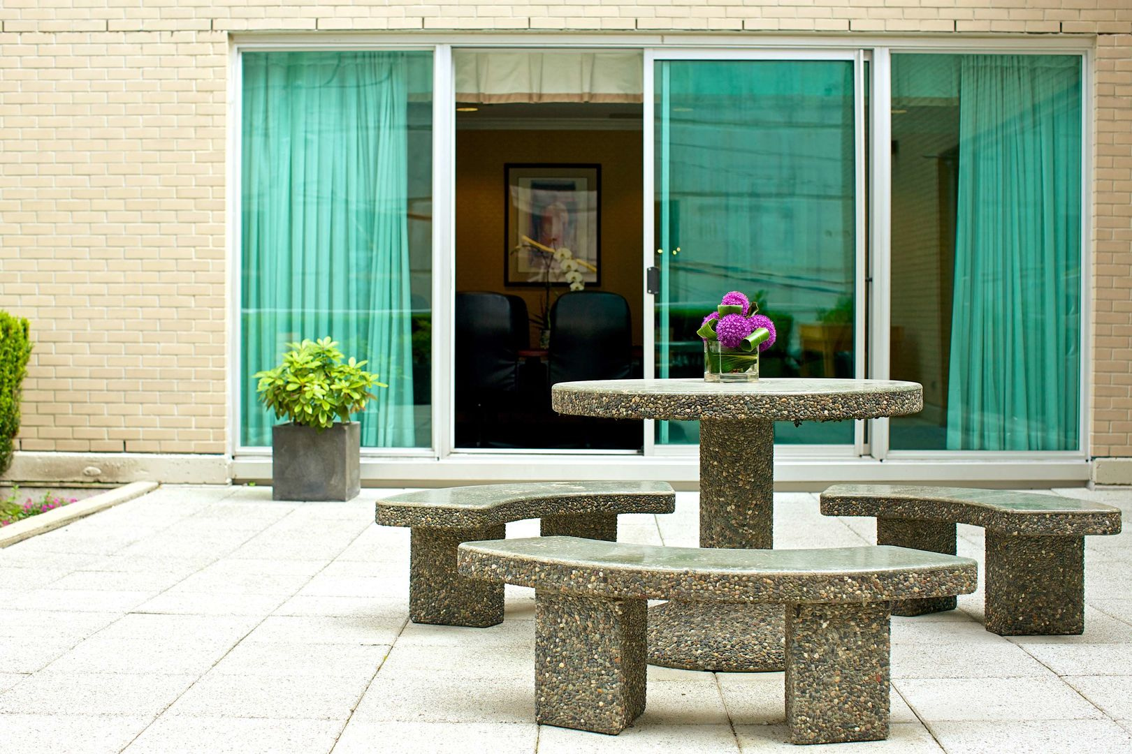 Photo - Hampton Inn and Suites by Hilton, Downtown Vancouver