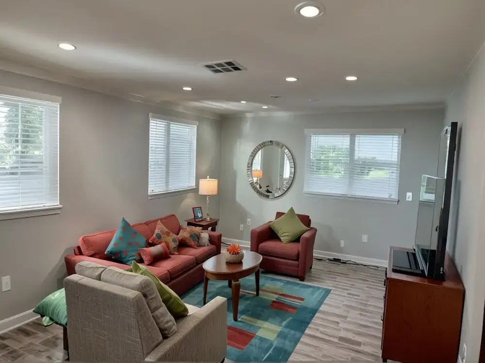 Foto - StaysPro - Hollywood Homes minutes to everything SPACIOUS AND FREE PARKING