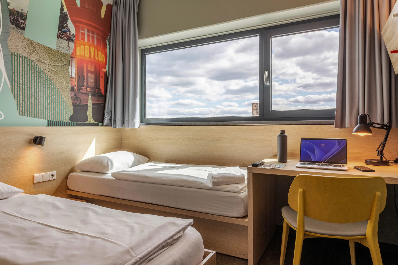 Photo - Meininger Hotel Berlin Flughafen