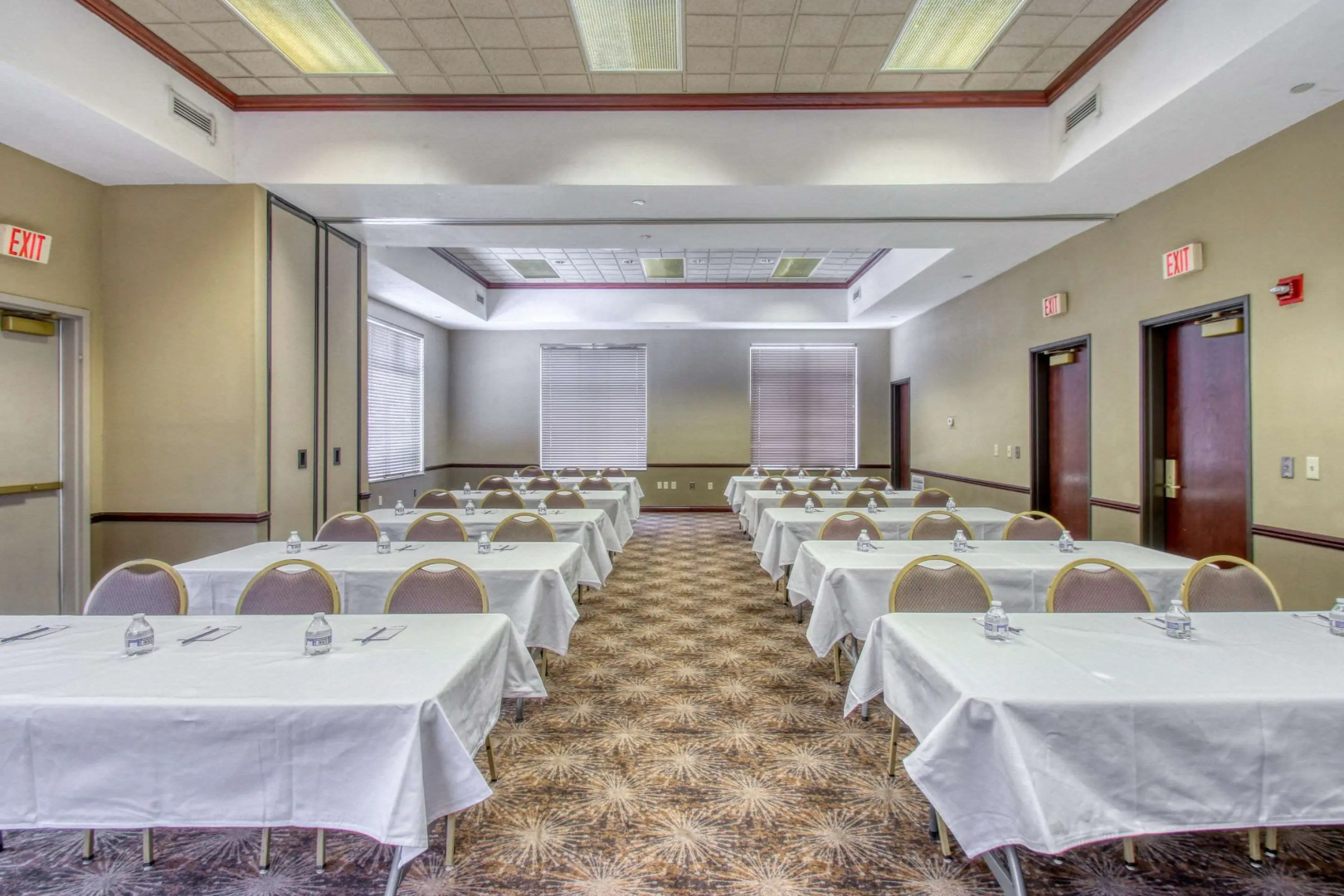 Photo - Comfort Suites Madison West - Middleton