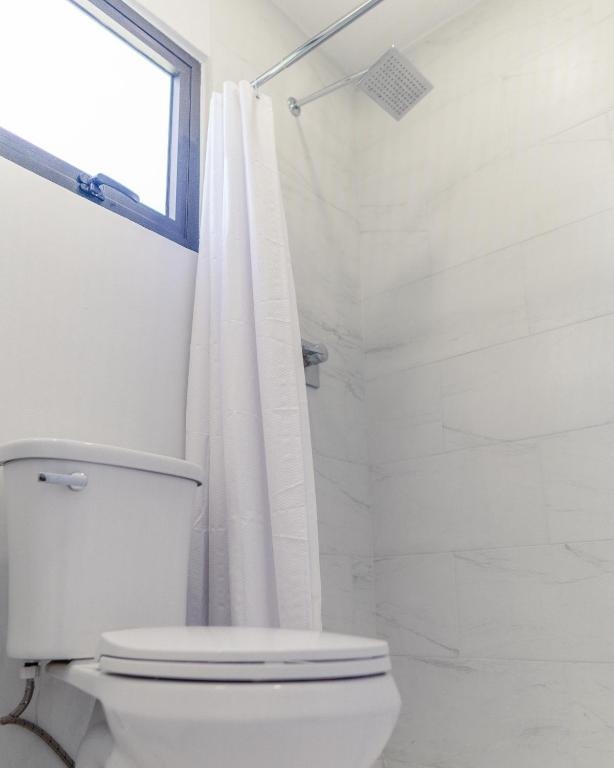 City Center - Spacious - Modern - Perfect Location
