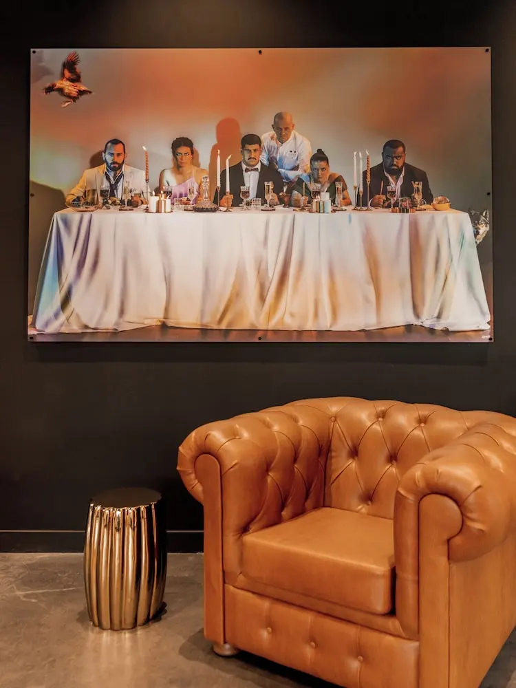 Photo - The Ruck Hotel