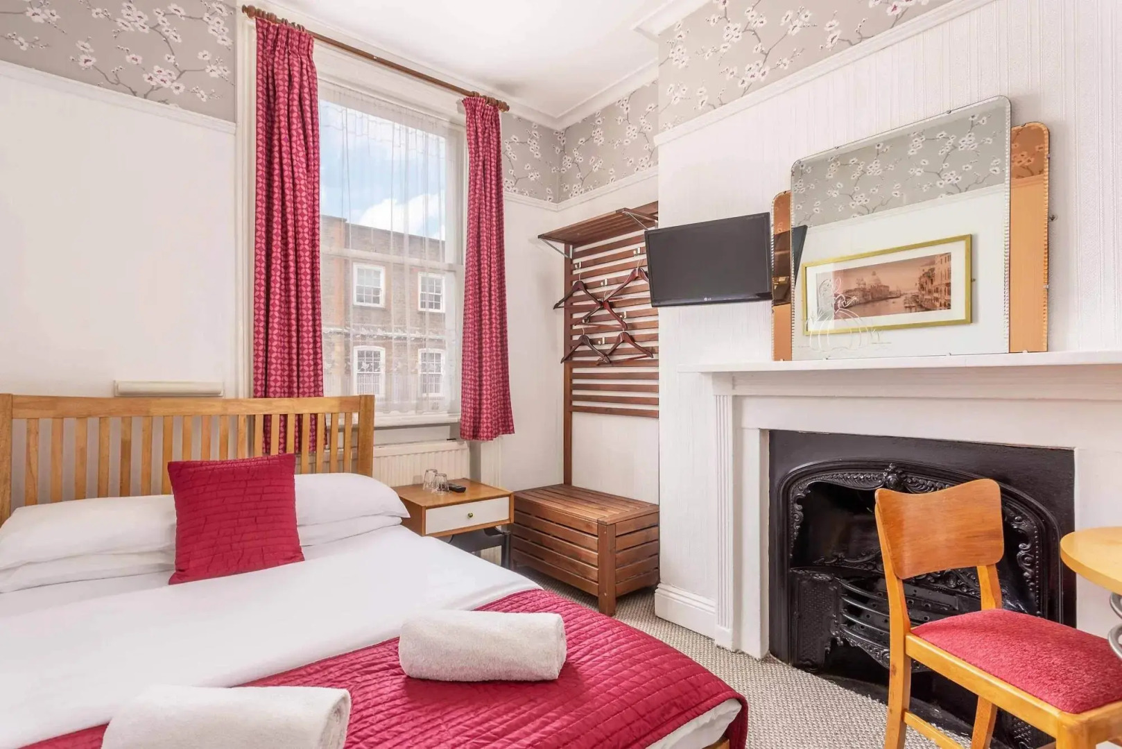 Foto - St Athans Hotel