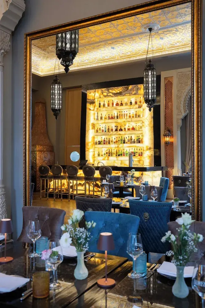 Photo - YoHo - The Young Hotel