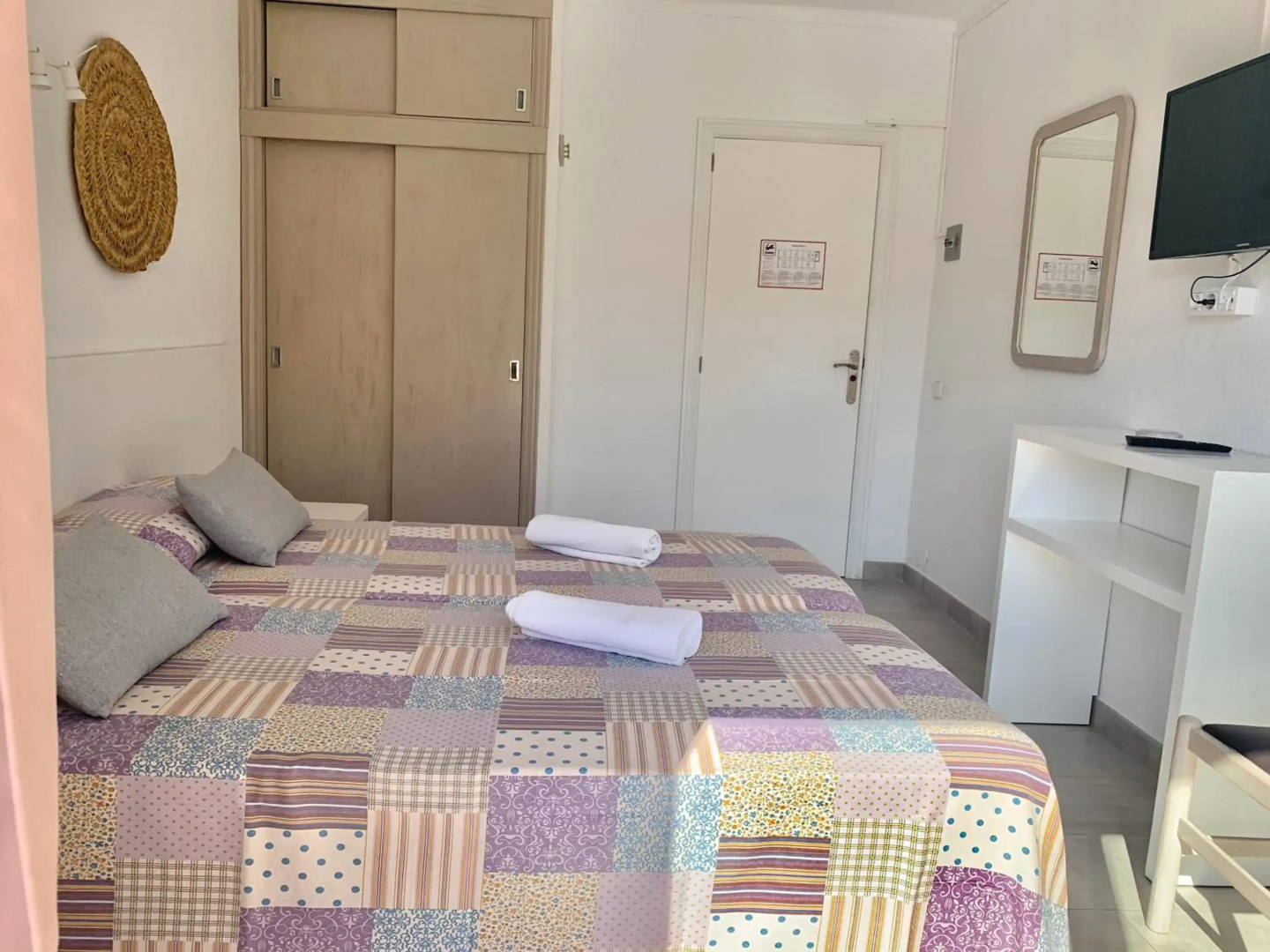 Photo - Hotel LLITERAS