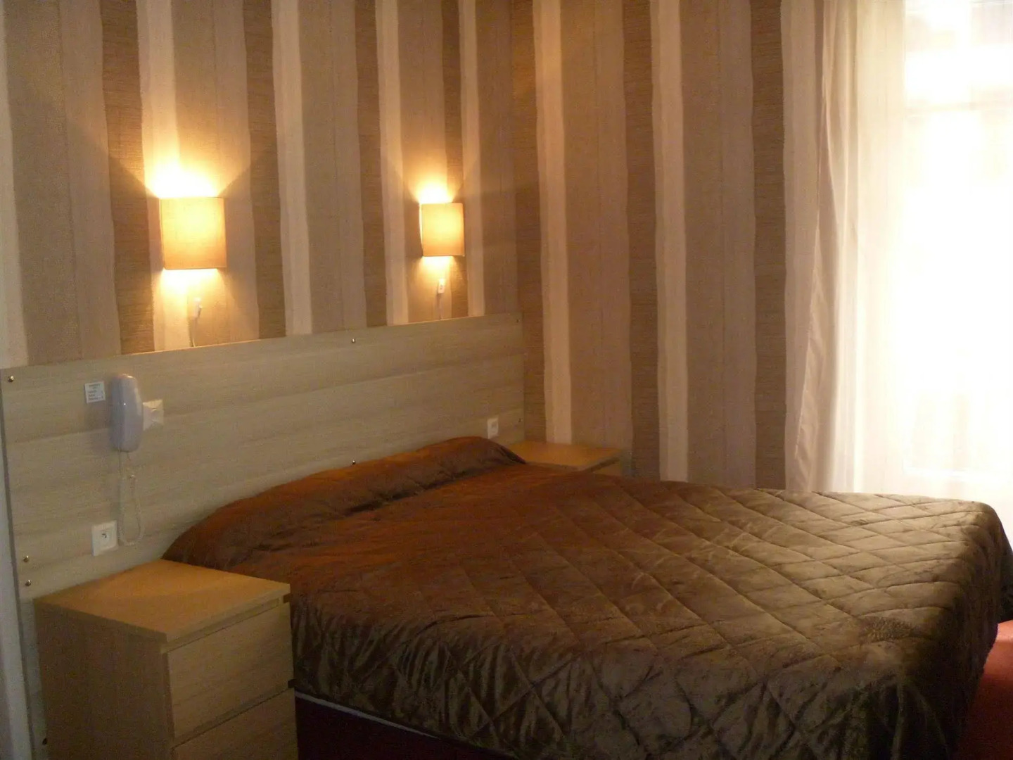 Photo - Hôtel Média