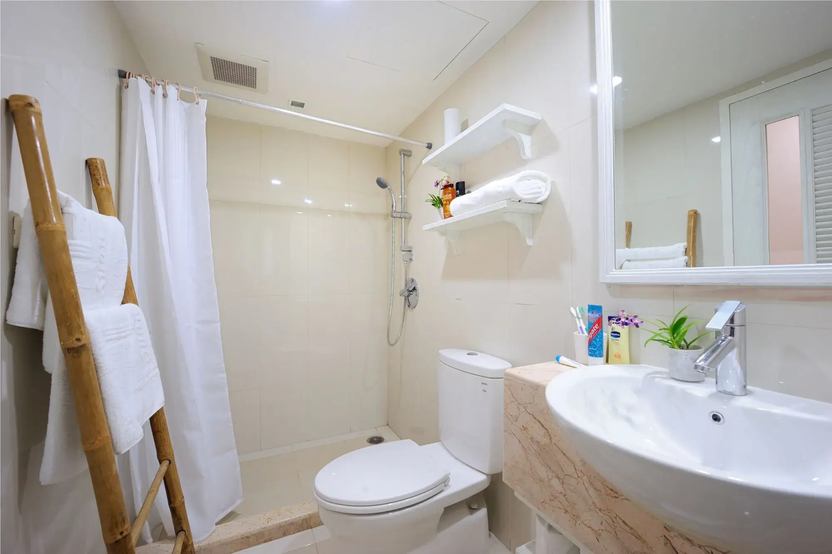 Photo - Sabai Sathorn Service Apartment