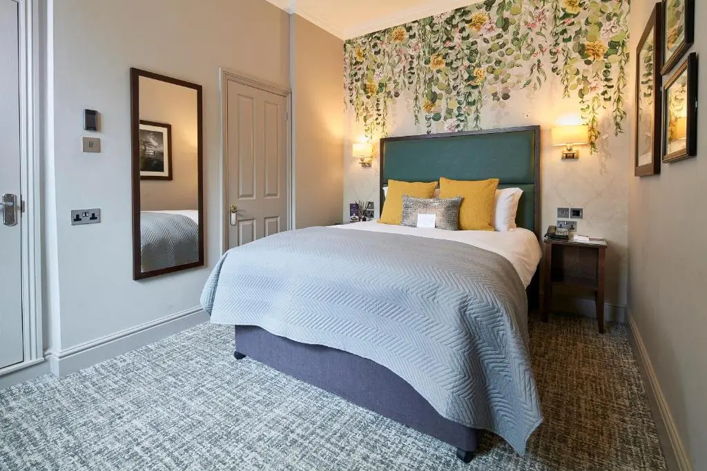 Photo - Mandolay Hotel Guildford