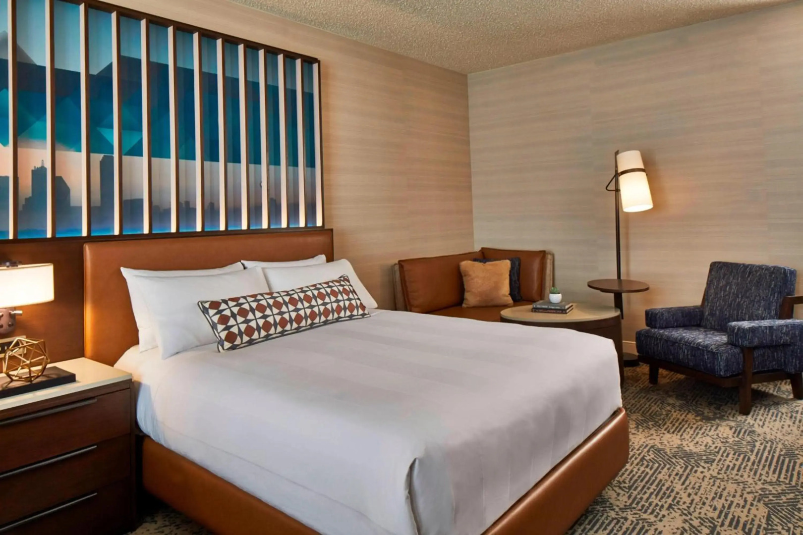 Photo - Renaissance Dallas Hotel