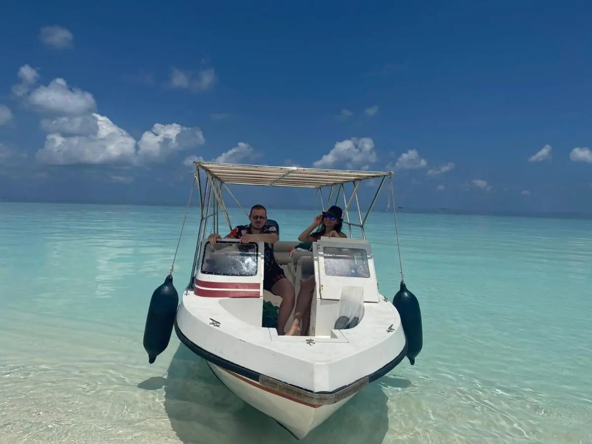 Photo - Turtle Maldives - Your Gateway to the Beach & Marine Adventures Await!