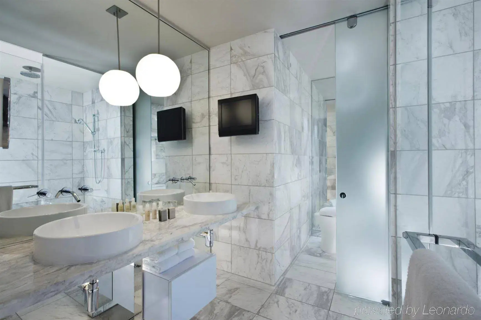 Photo - Luxury Suites at Palms Place