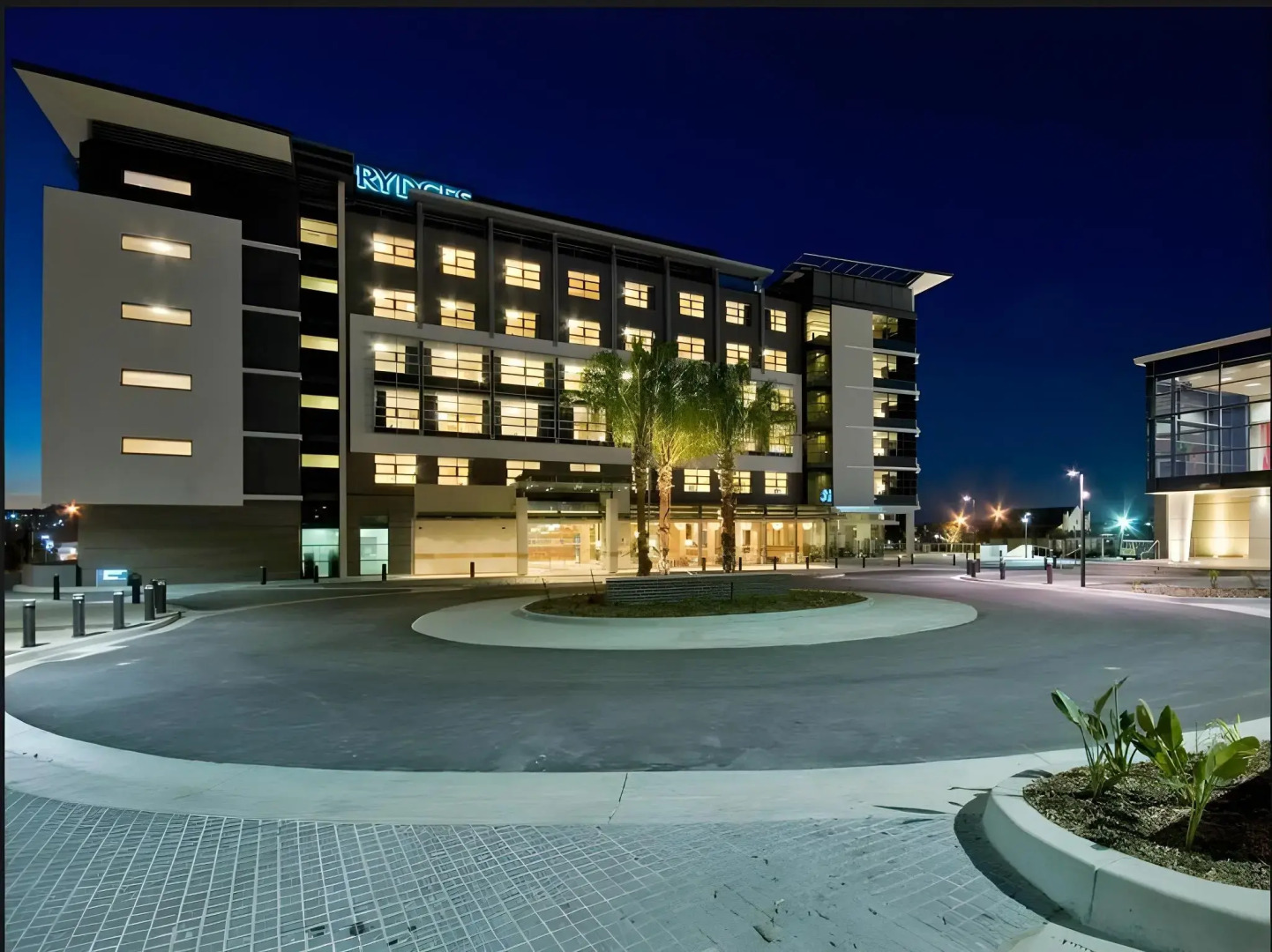 Photo - Rydges Campbelltown