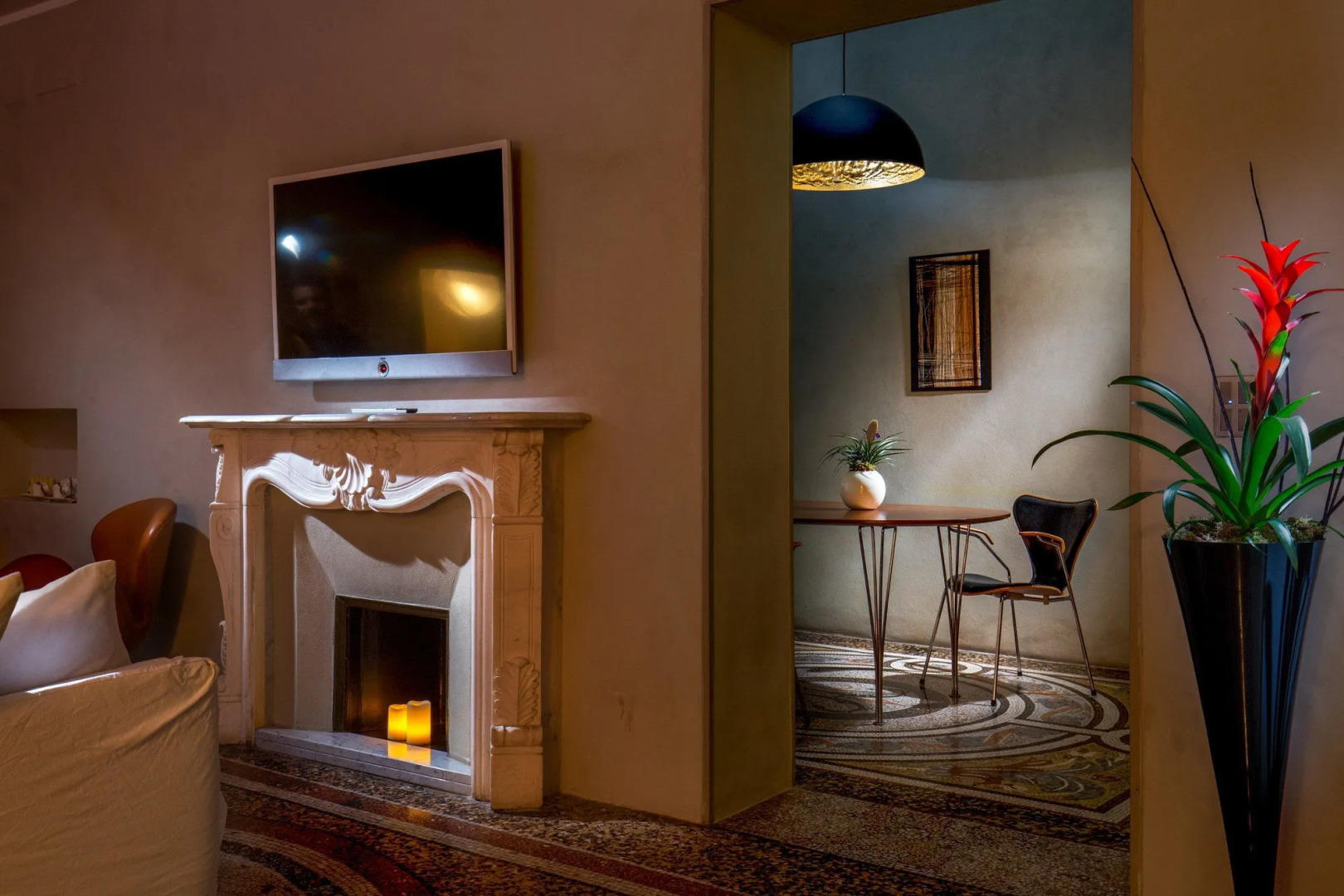 Photo - SuiteSistina for Brave Lovers