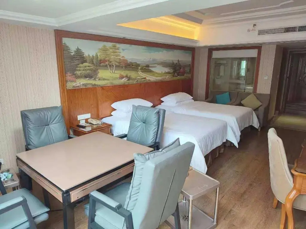 Photo - Vienna International Hotel Shenzhen Caopu Jindaotian