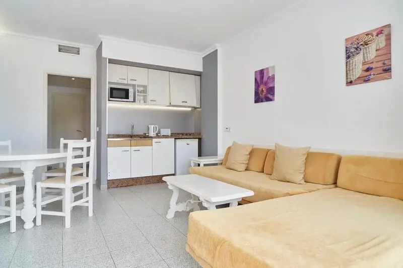 Photo - Invisa Aparthotel Casa Luis