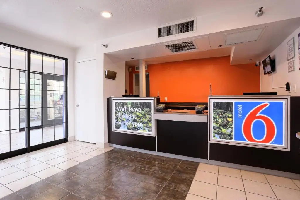 Photo - Super 8 by Wyndham Petaluma