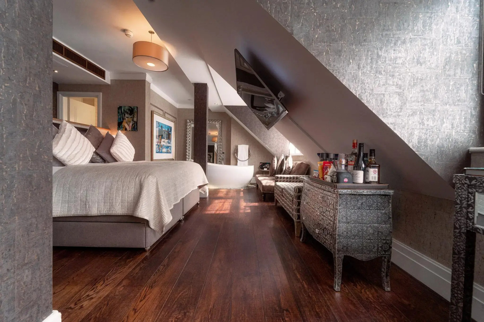 Photo - Karma Sanctum Soho Hotel