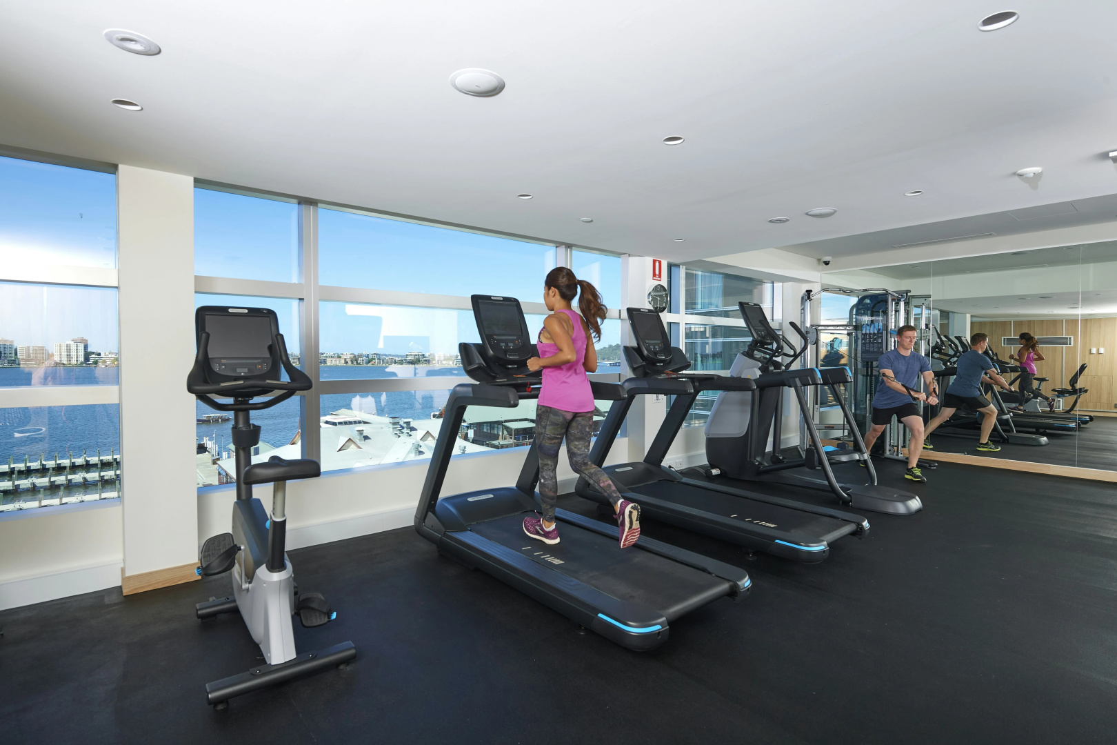 Photo - DoubleTree by Hilton Perth Waterfront