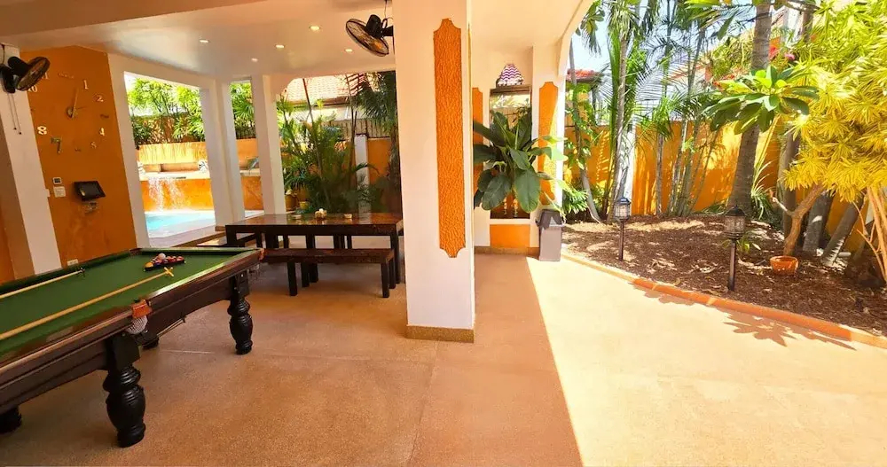 Foto - WOWLAND Luxury Pool Villa Pattaya Walking Street