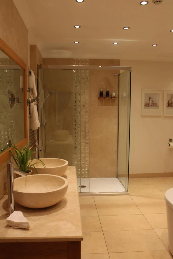 Photo - Rowton Hall Hotel and Spa