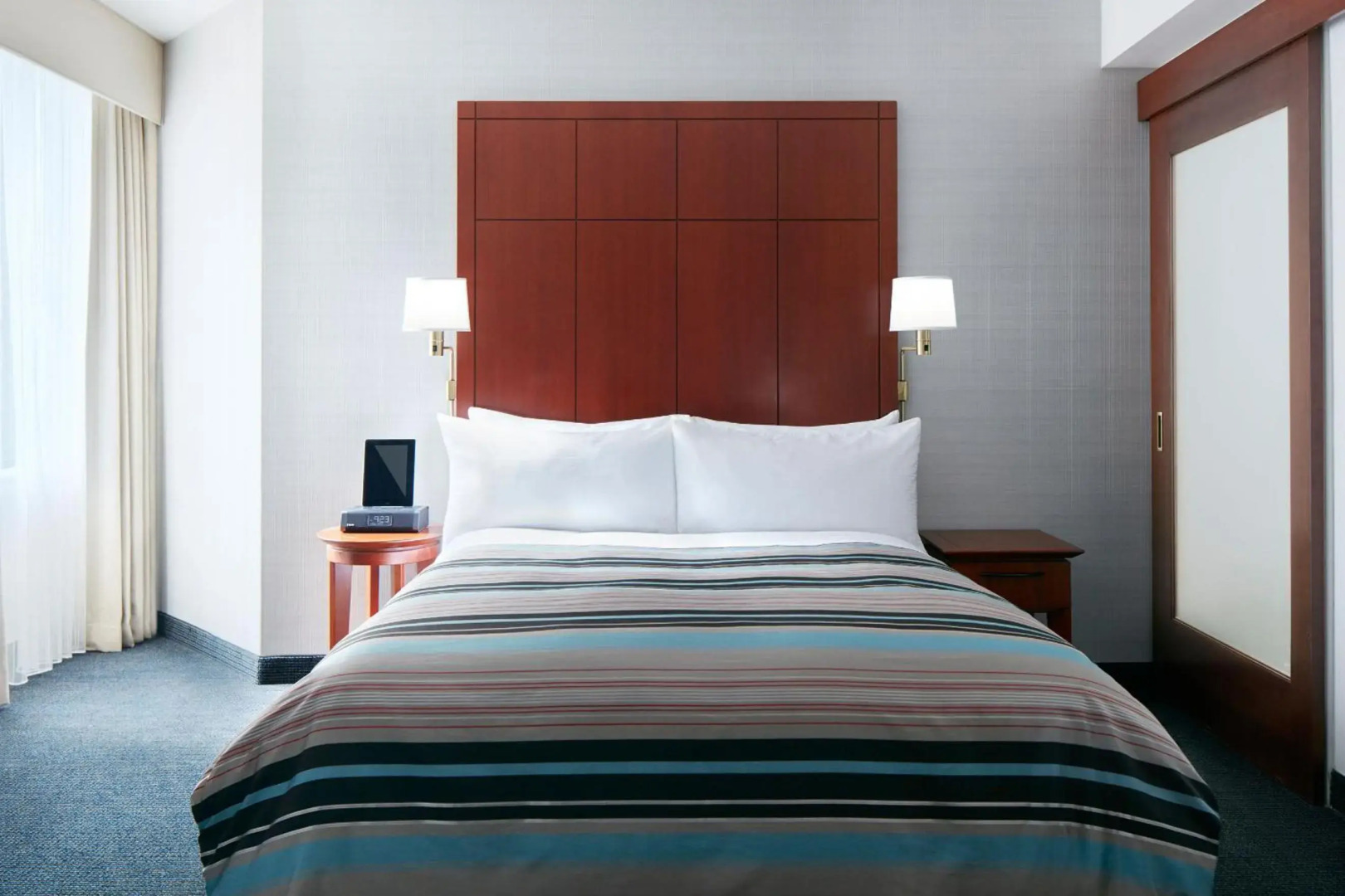 Photo - Central Loop Hotel