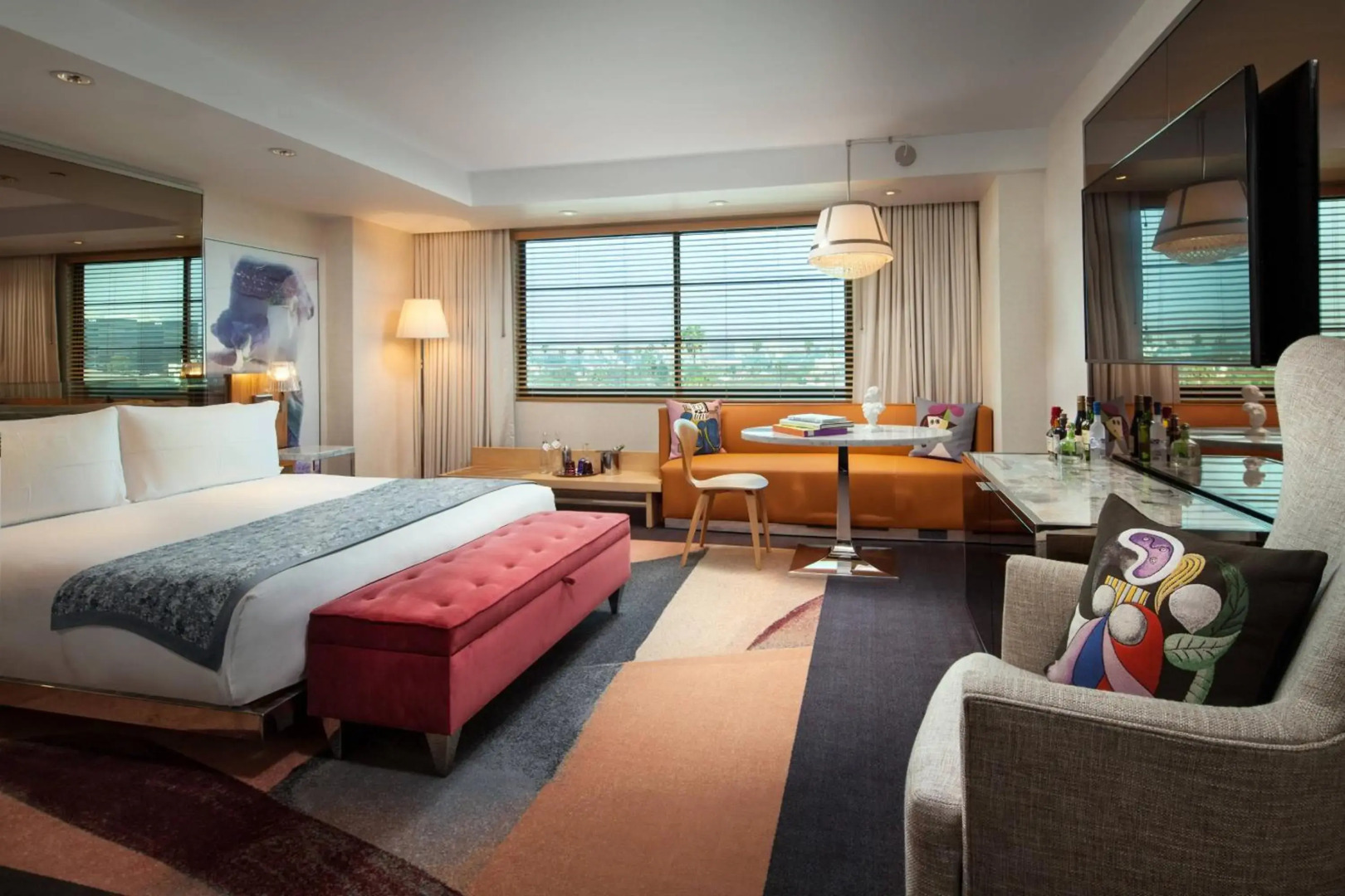 Photo - SLS Hotel, a Luxury Collection Hotel, Beverly Hills