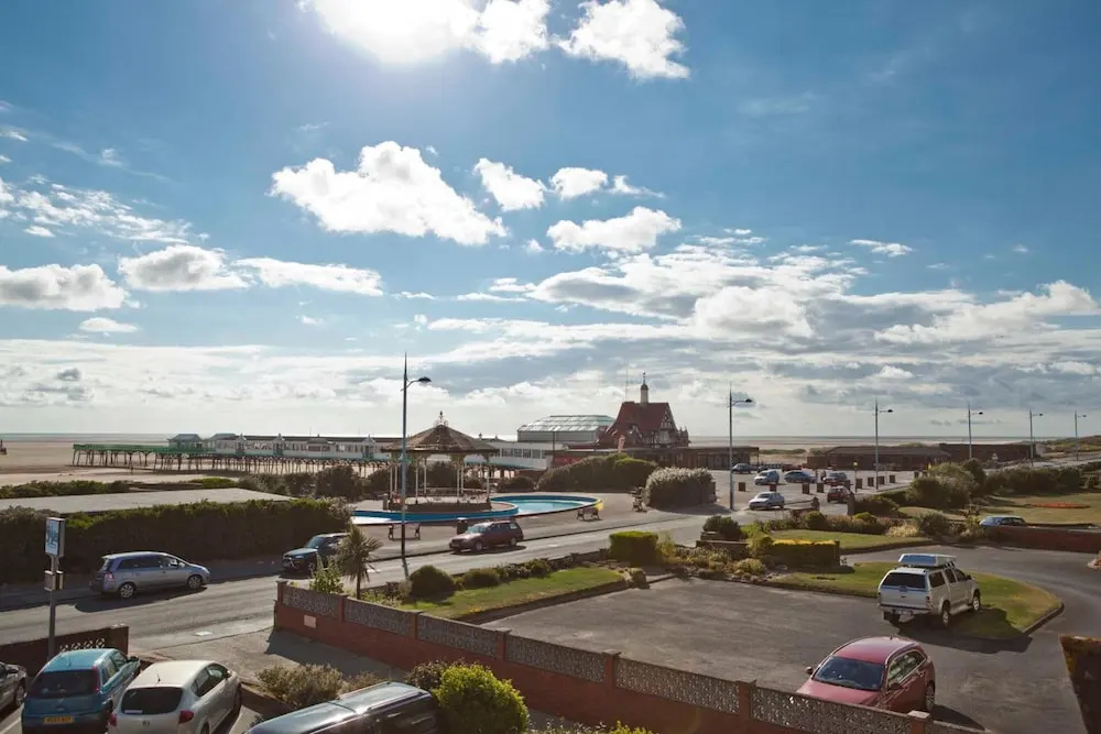 Photo - St Ives Hotel