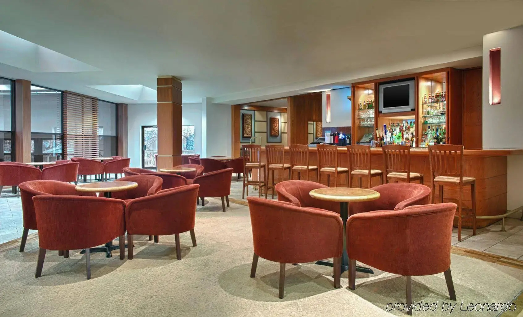 Foto - Four Points by Sheraton Toronto Airport