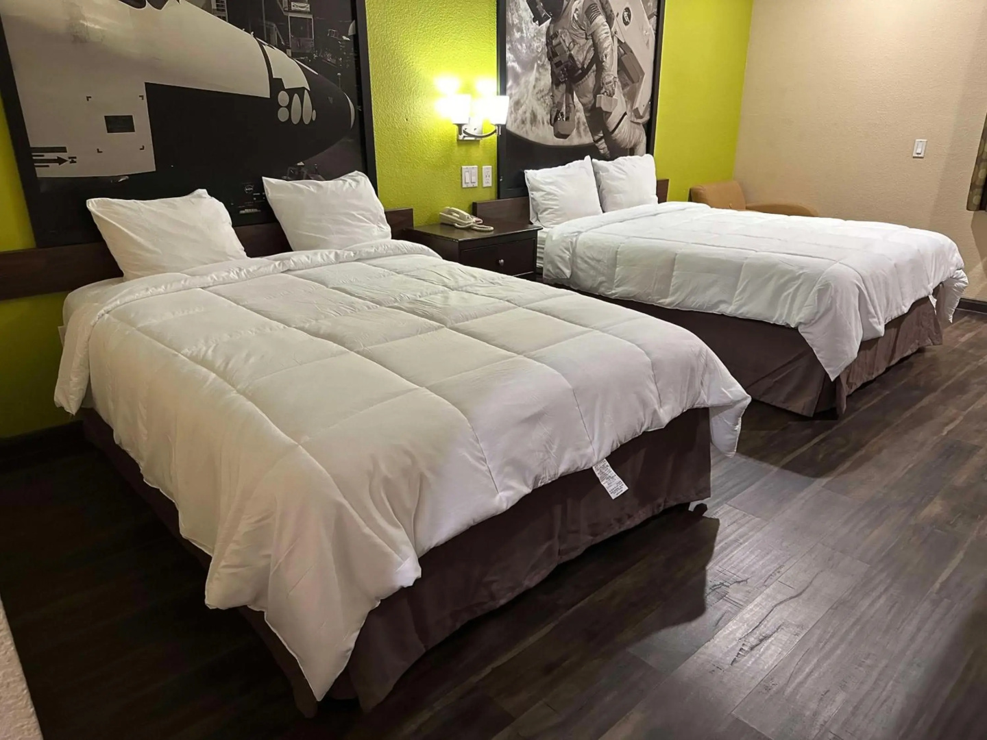 Photo - Red Lion Inn & Suites IAH Airport East