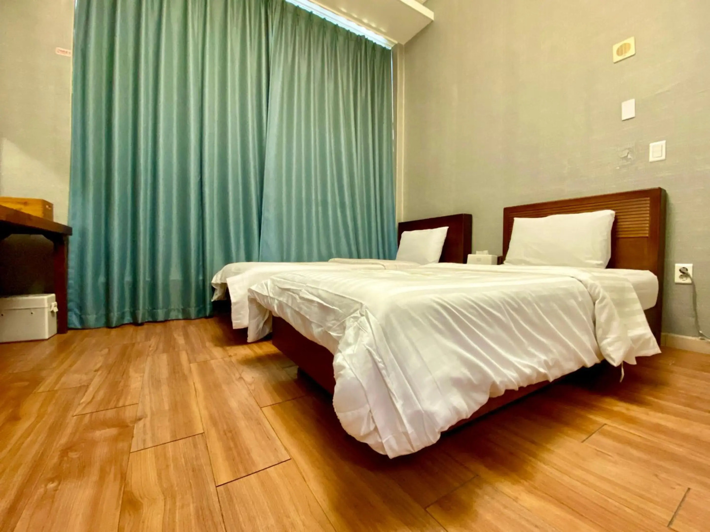 Photo - The Riverside Hotel