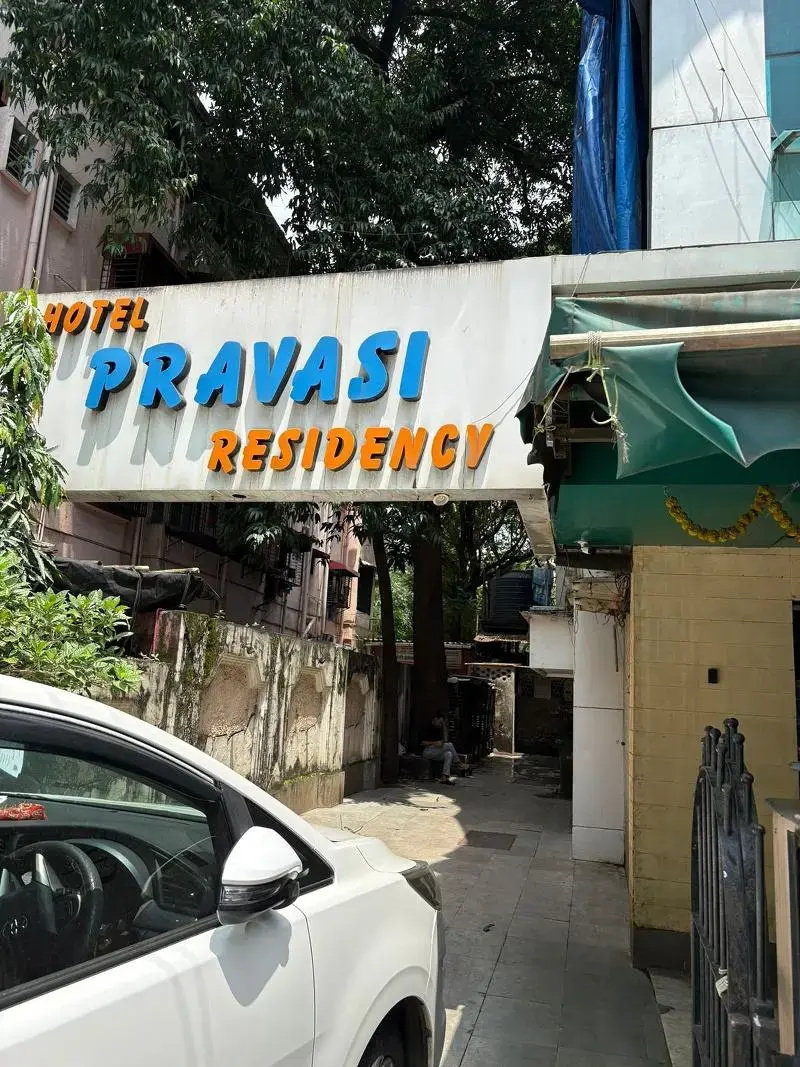 Foto - Pravasi Residency
