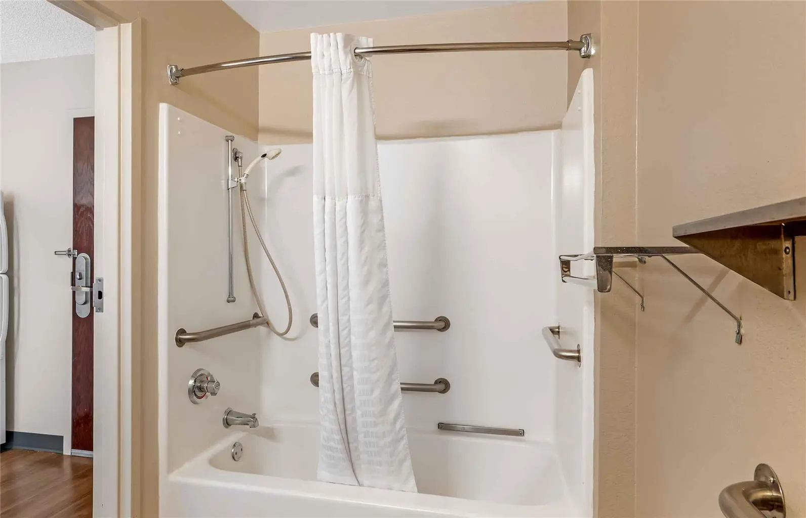 Photo - Extended Stay America Suites Tampa Airport Spruce Street