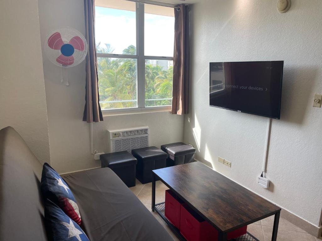 Vistas De San Juan One Bedroom One Bath 303 Apt