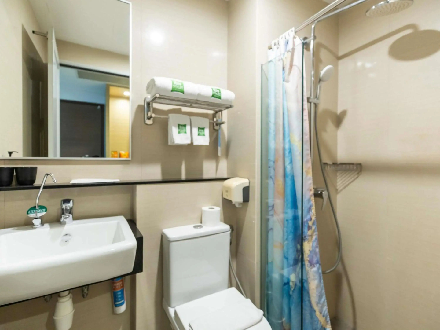 Photo - ibis Styles Singapore Albert