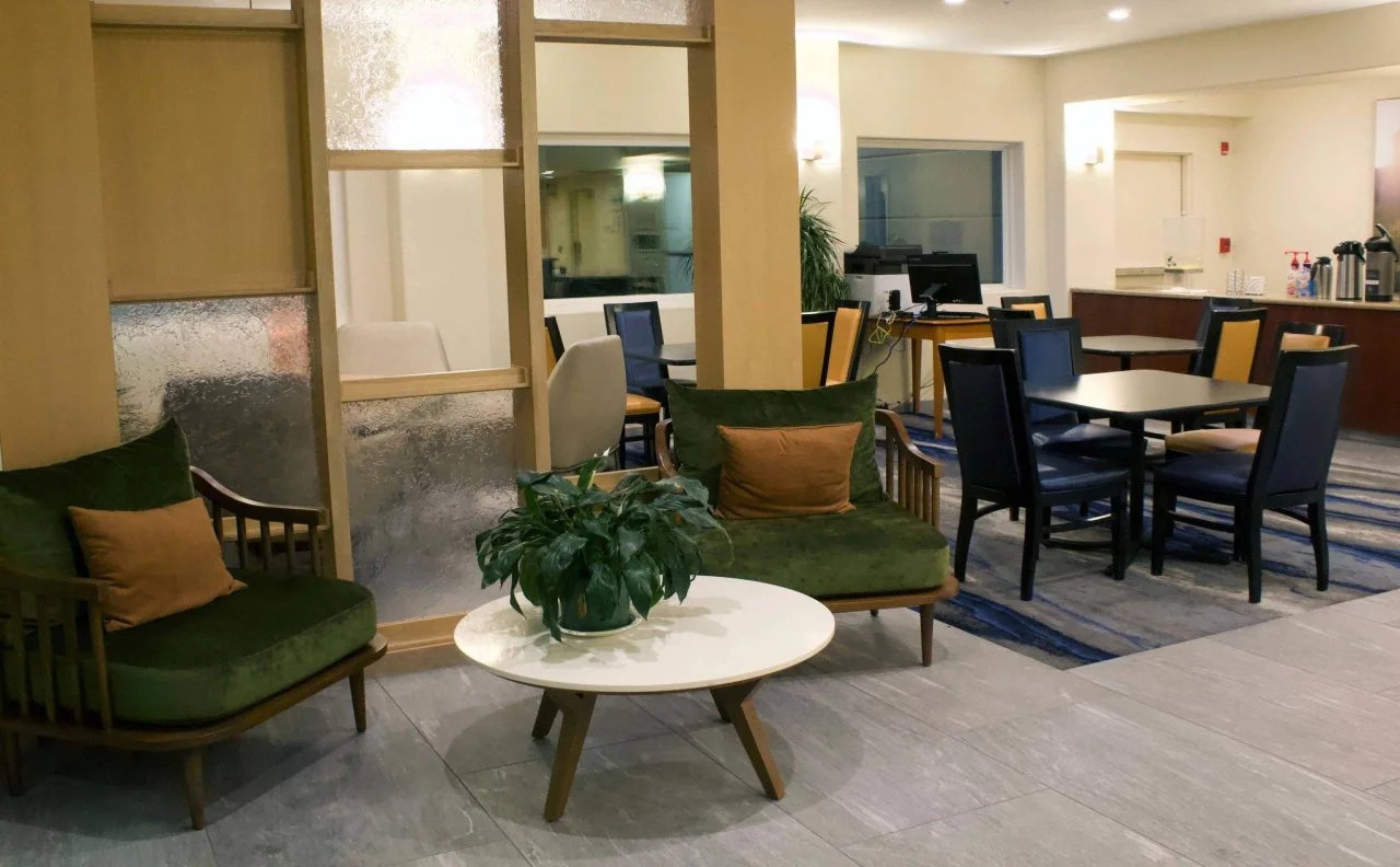 Photo - Fairfield Inn & Suites by Marriott San Francisco San Carlos