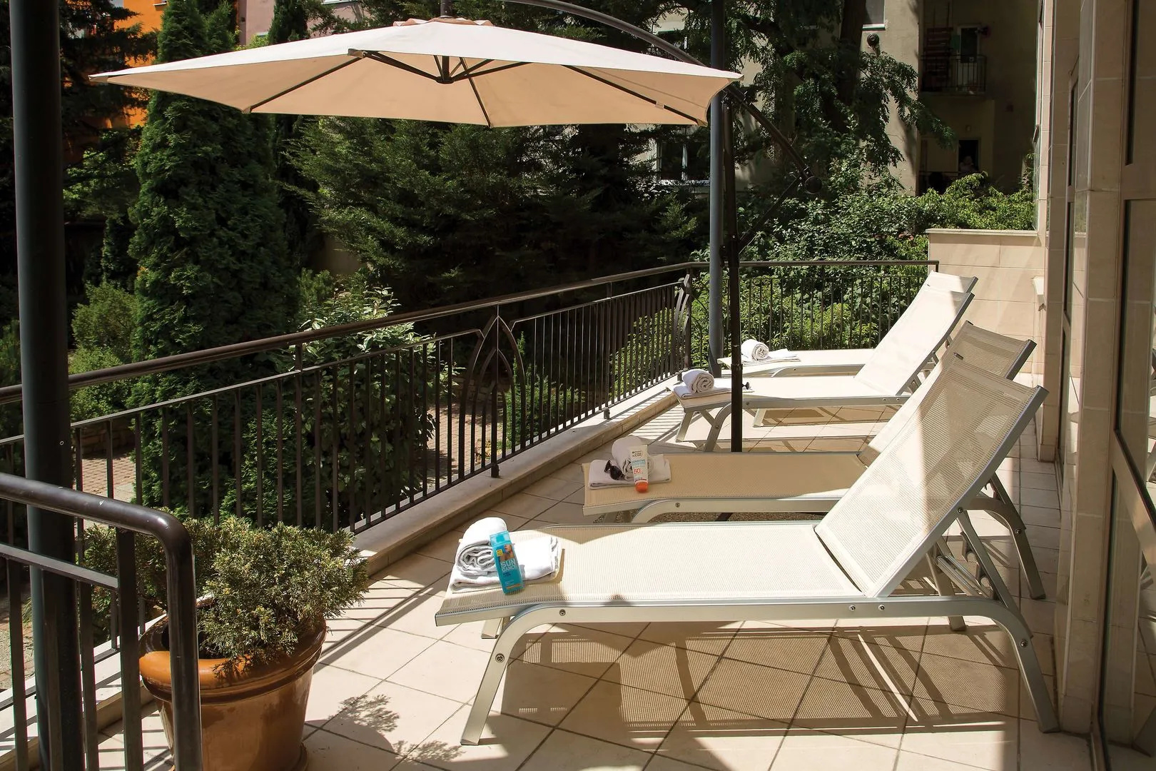 Photo - Adina Apartment Hotel Budapest