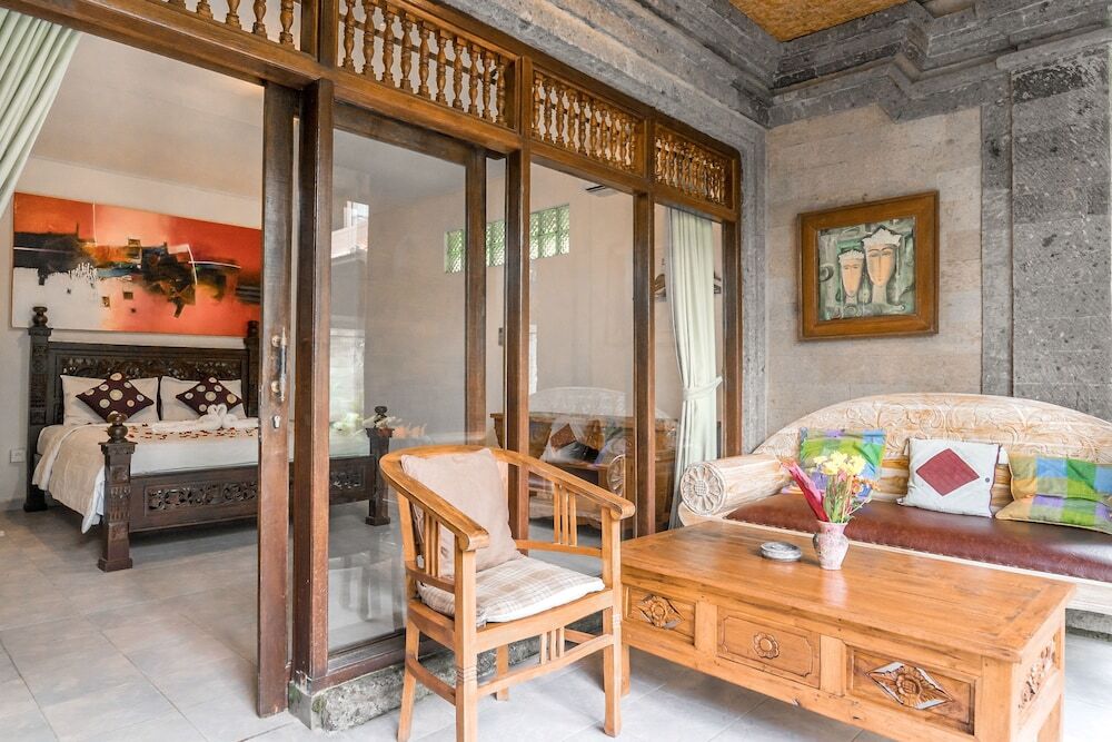 Photo - Sari Bamboo Bungalows