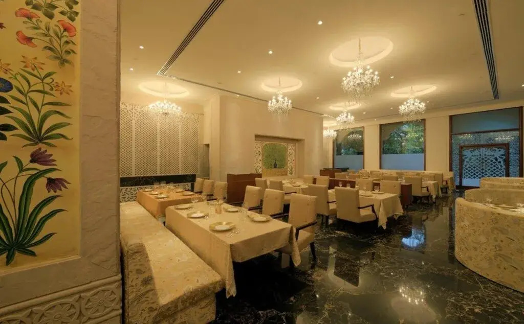 Foto - Taj Krishna