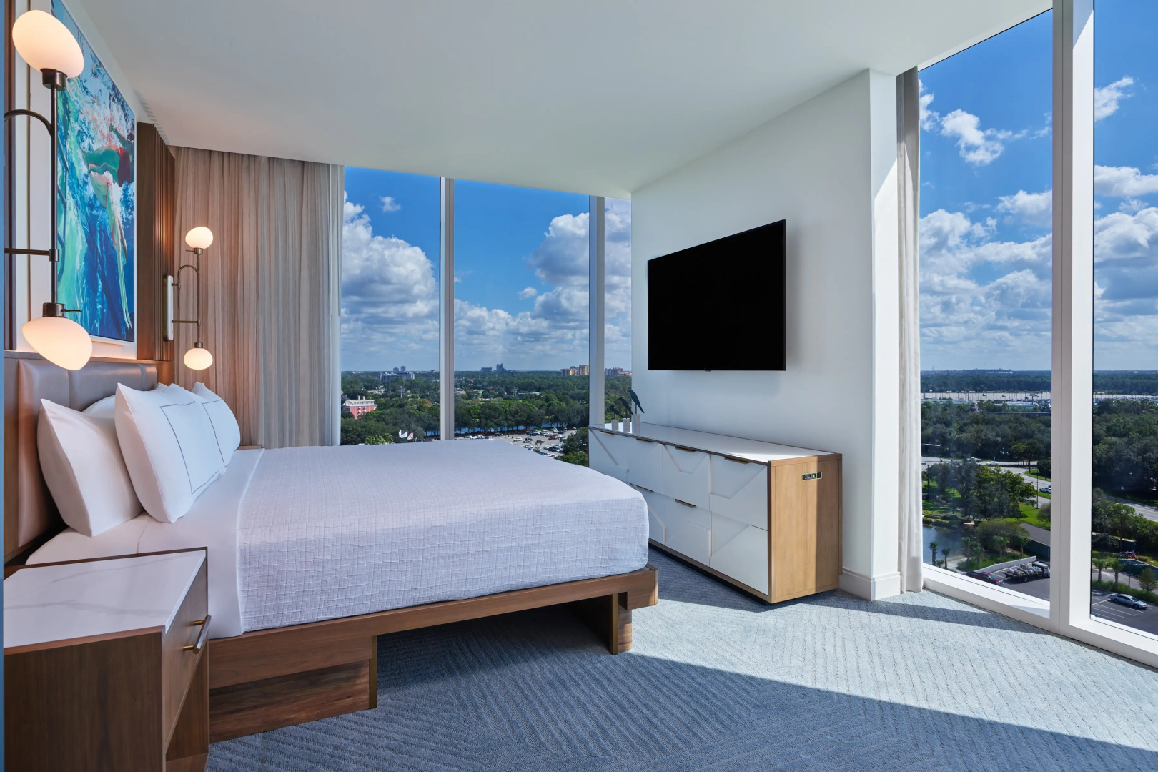 Photo - Walt Disney World Swan