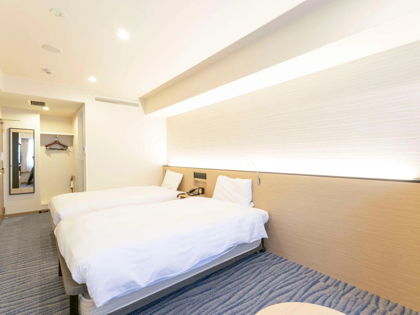 Photo - Comfort Inn Kyoto Shijokarasuma