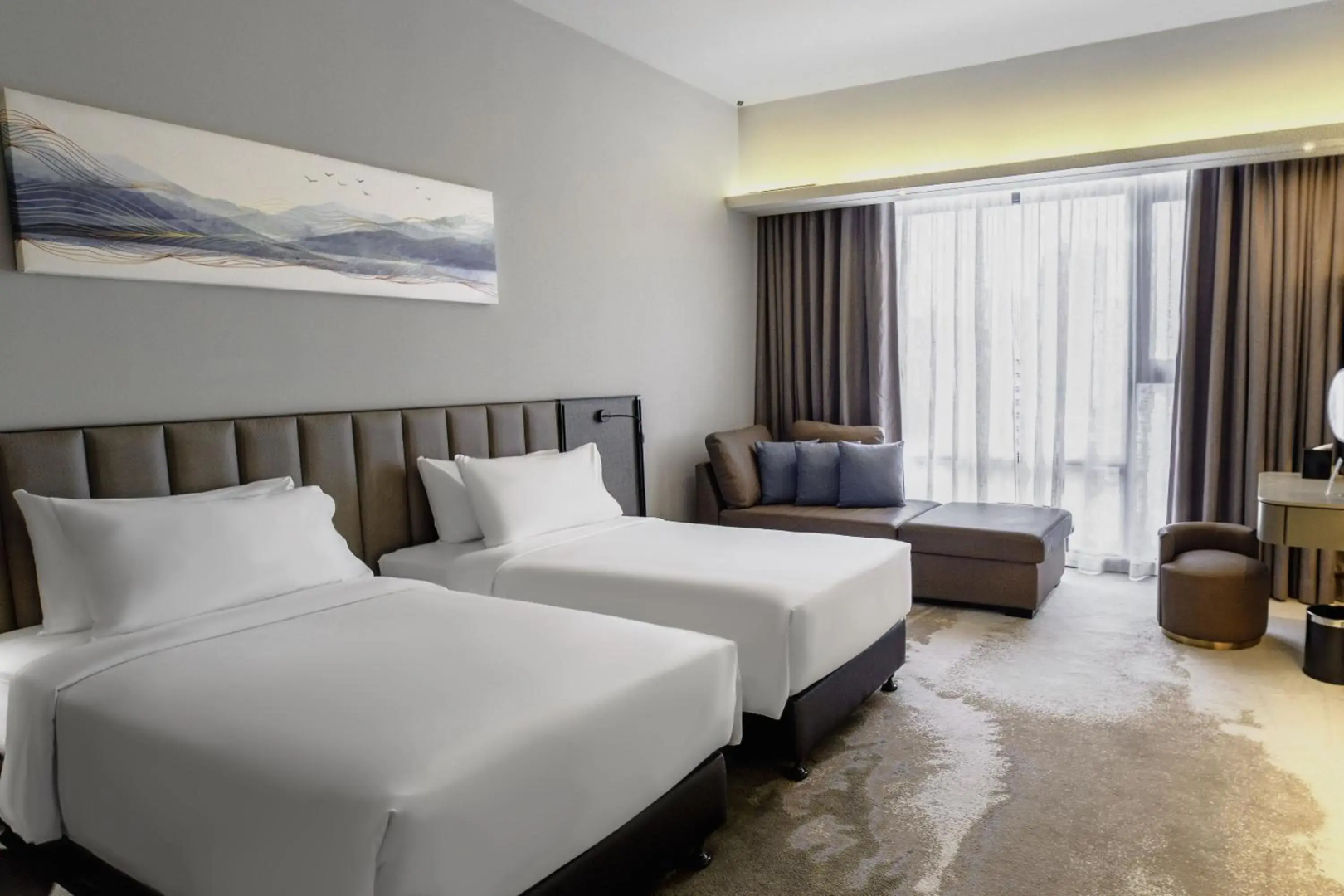 Photo - Sleeping Lion Suites