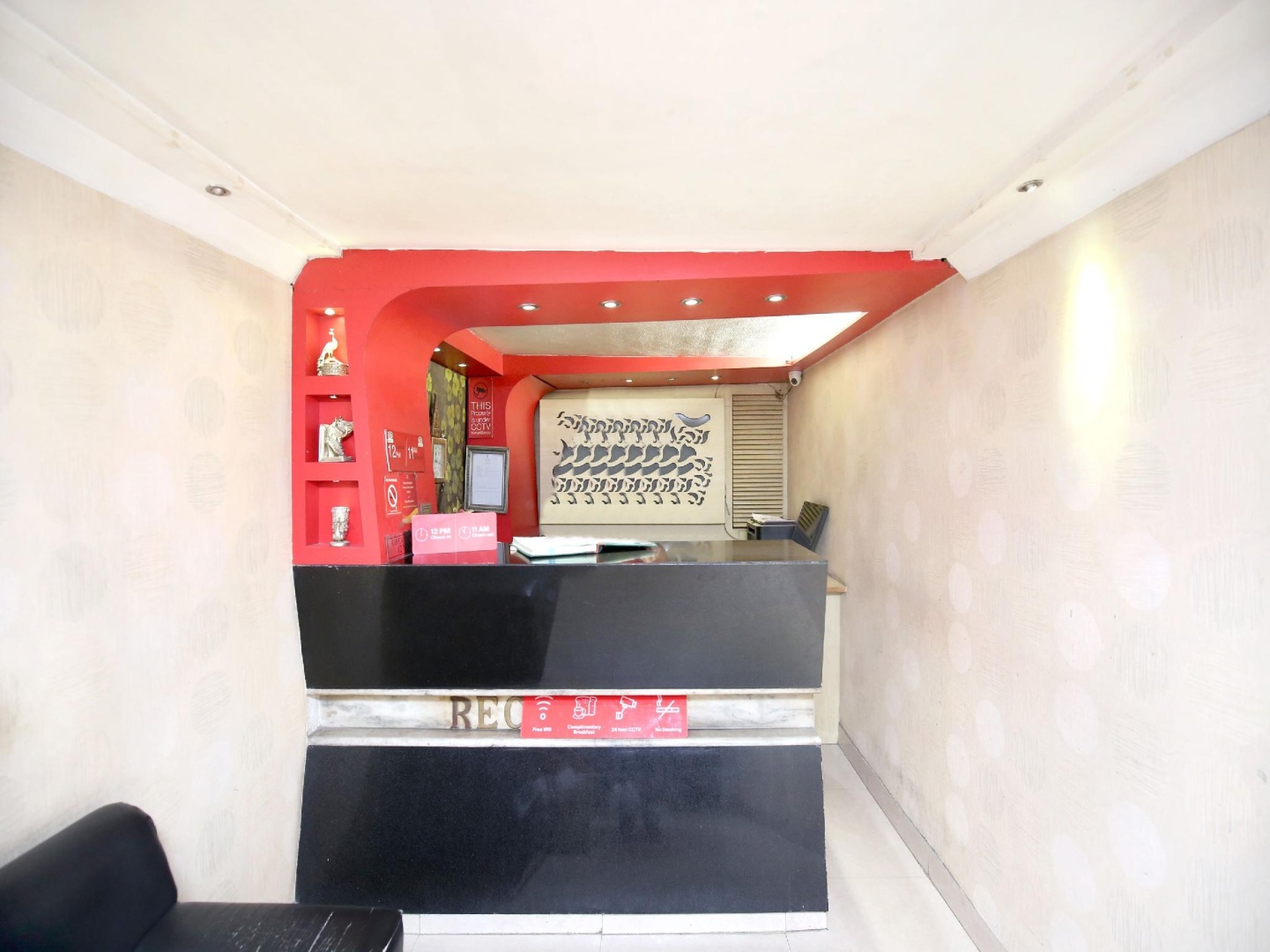 OYO 926 Hotel Nanda