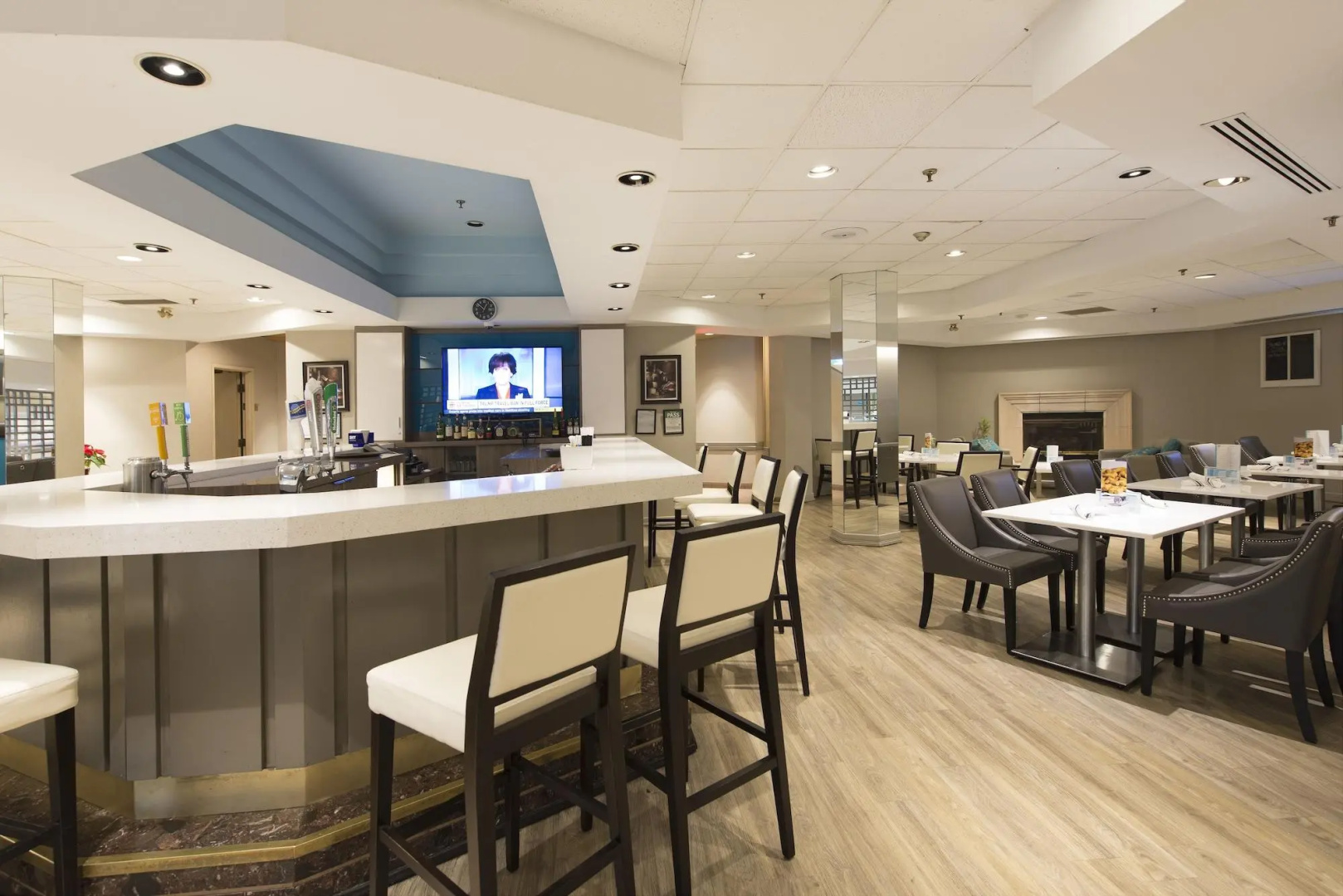 Foto - Toronto Don Valley Hotel and Suites