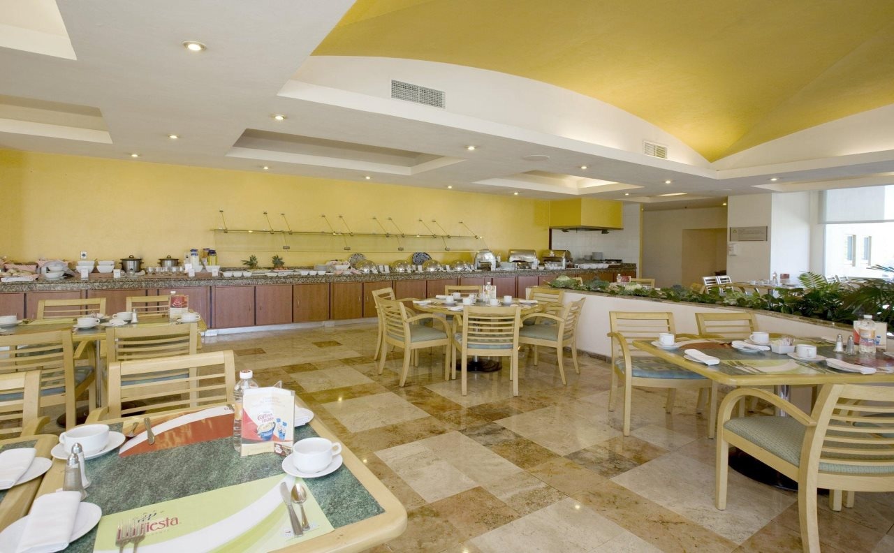 Photo - Fiesta Inn Express San Luis Potosí Oriente