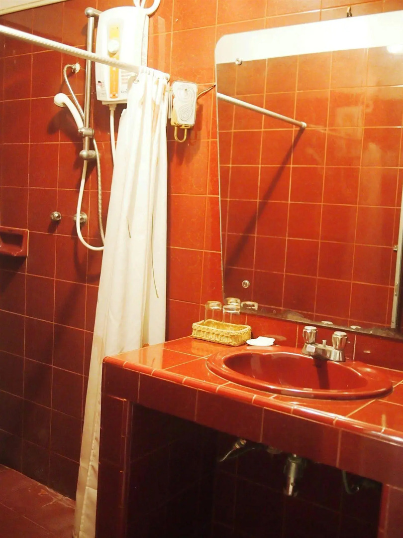 Foto - Wong Amat House